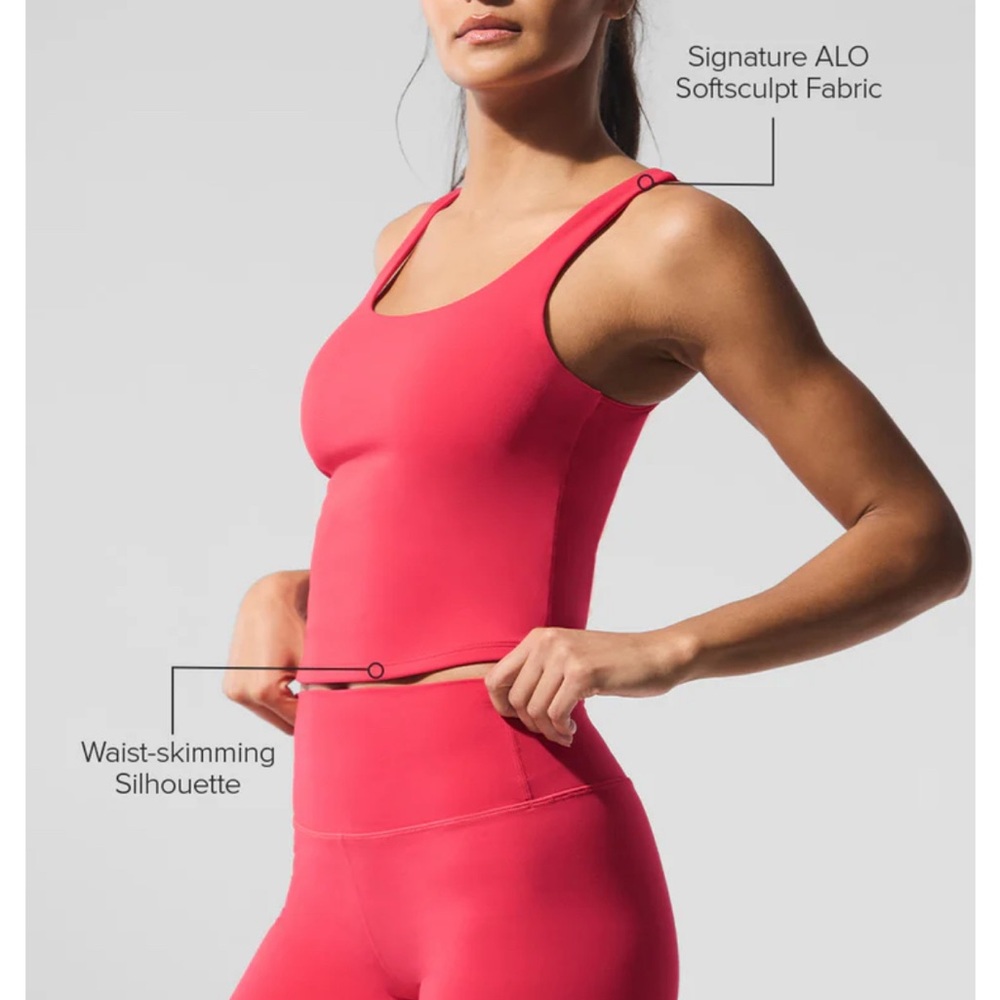 Alo Yoga Candy Red Softsculpt Tank M